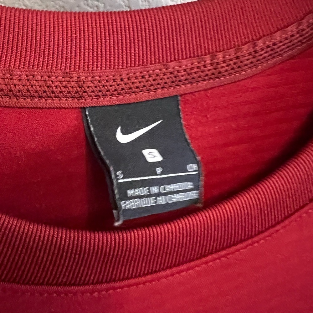 Nike Crimson Crew Neck Tee - Picture 3 of 4